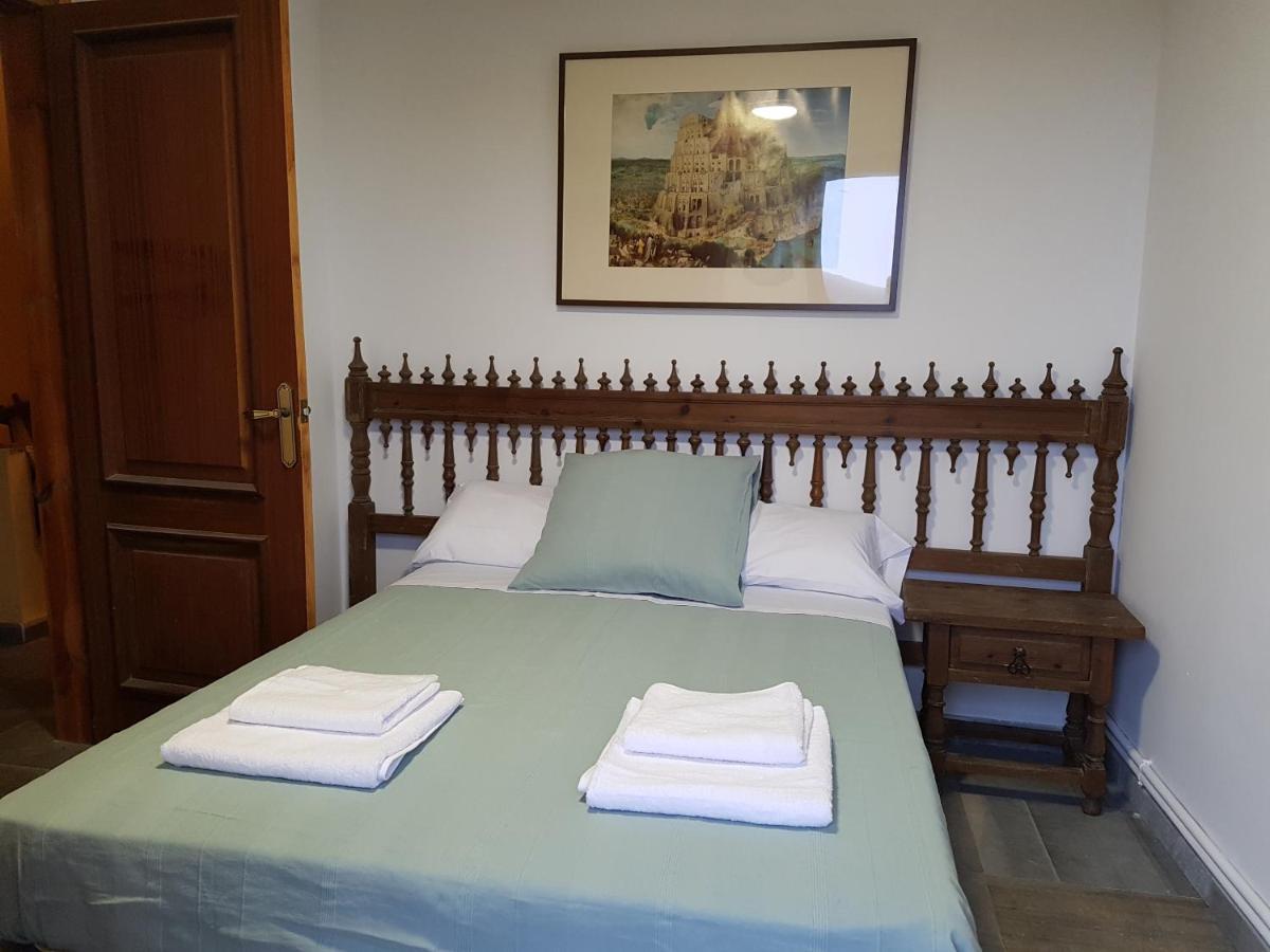 Casa Martin Villa Guaso Bagian luar foto